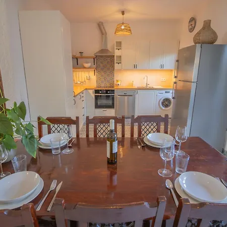 Casa Jana 5 Bedroom House For 12 With Ocean View Terrace Near The
