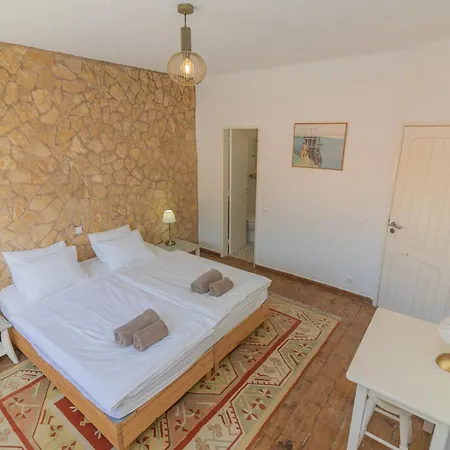 Casa Jana 5 Bedroom House For 12 With Ocean View Terrace Near The